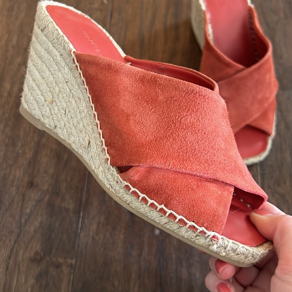 Rust colored suede espadrilles - Picture 3 of 4